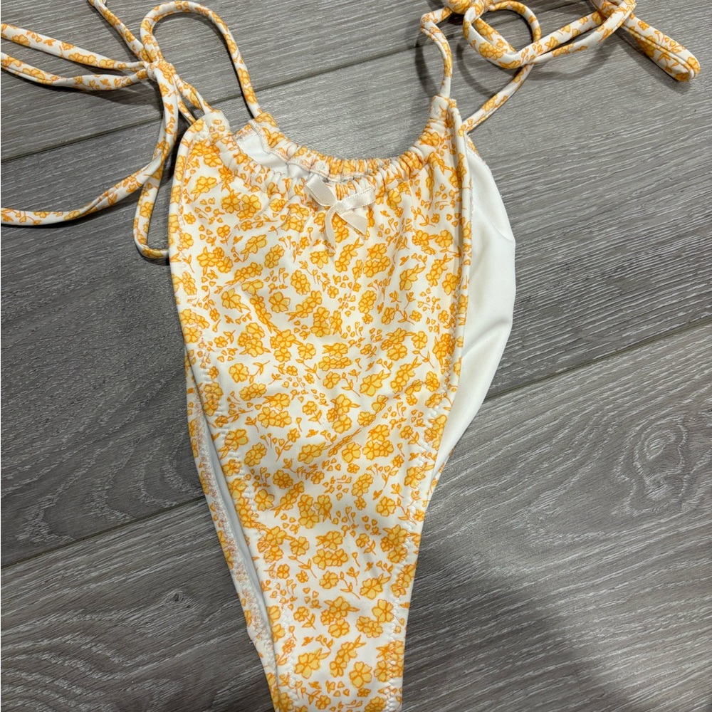 PacSun Yellow Floral Bikini